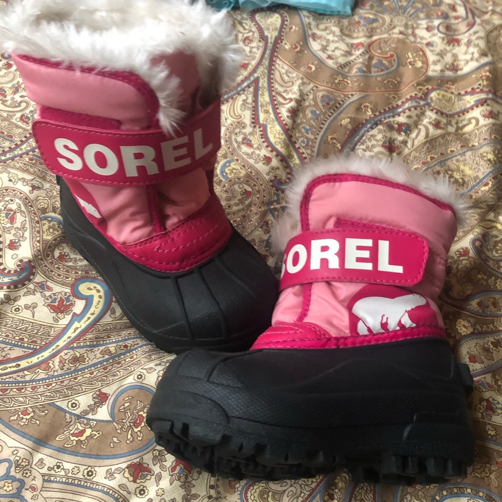 Children’s Sorel boots size 7